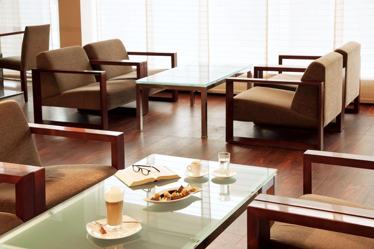 Nh Fribourg Hotel Экстерьер фото