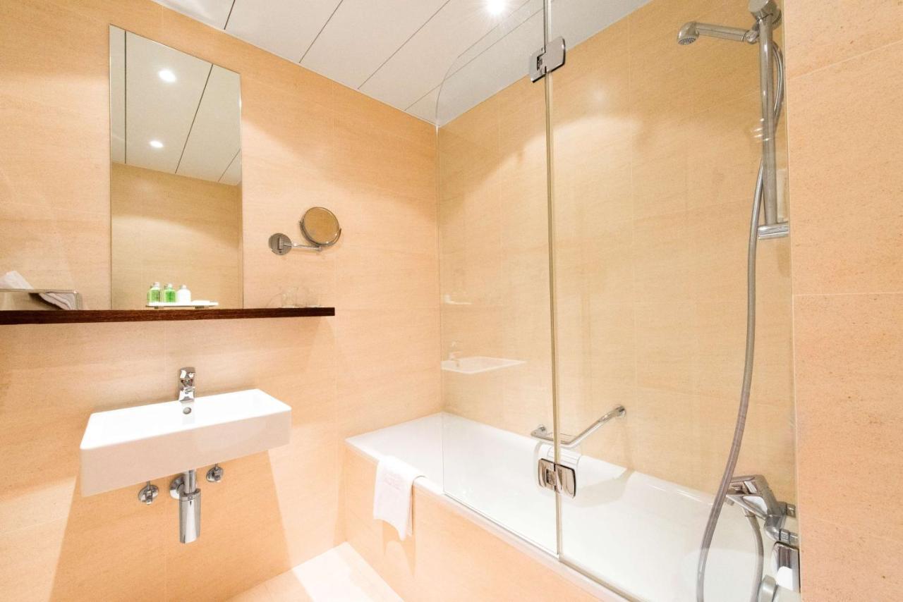 Nh Fribourg Hotel Экстерьер фото
