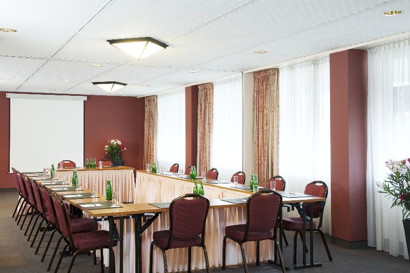 Nh Fribourg Hotel Экстерьер фото